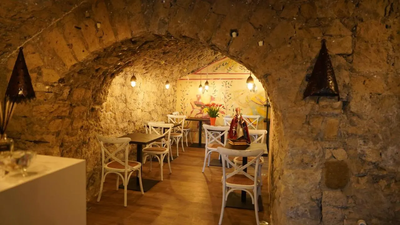 Duomo Luxury Suites Naples